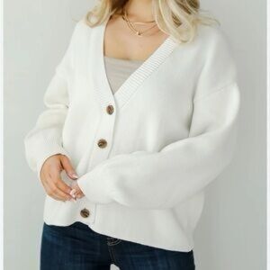 Joie • Balloon Sleeve Cardigan